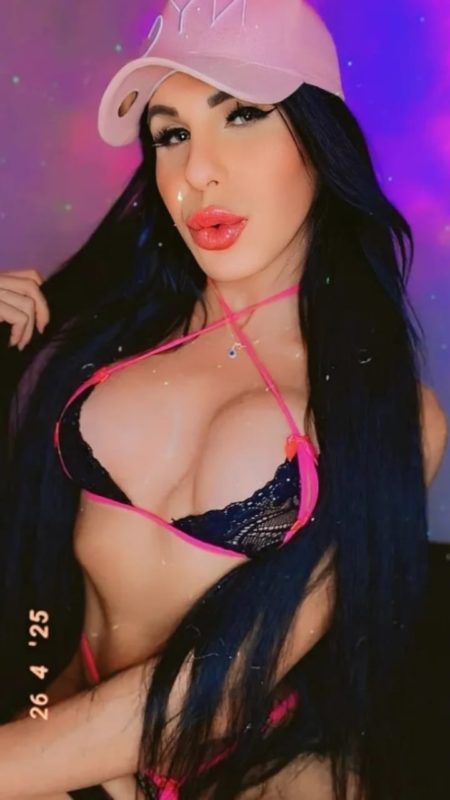 Nicolly Bythencourt 6