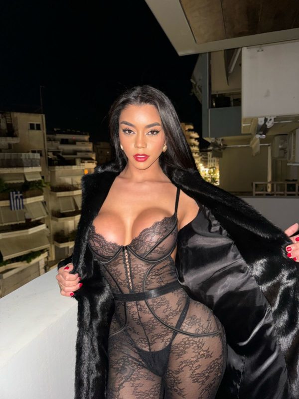 Rebecca Lopes 65