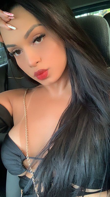Bianca Sousa 30