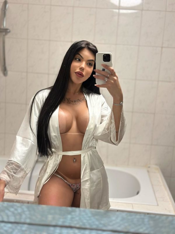 Raylla Muniz 279
