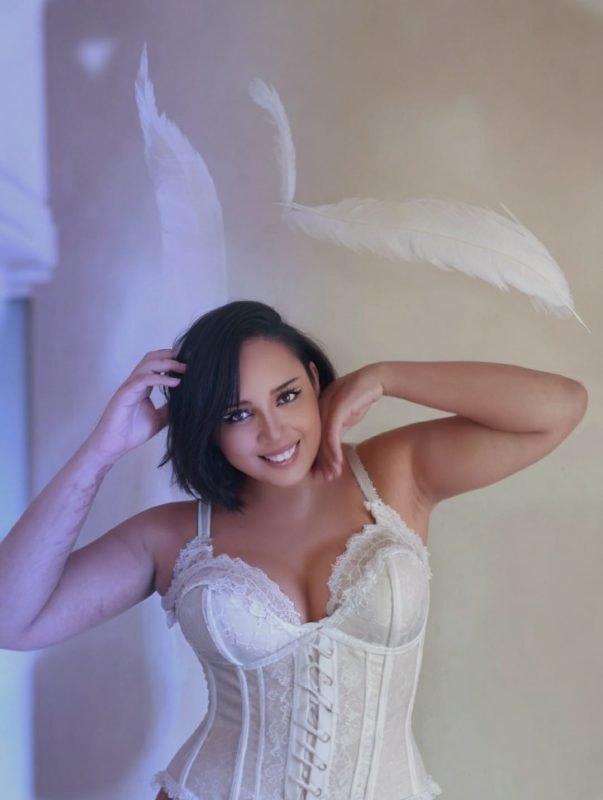 Brunette 11