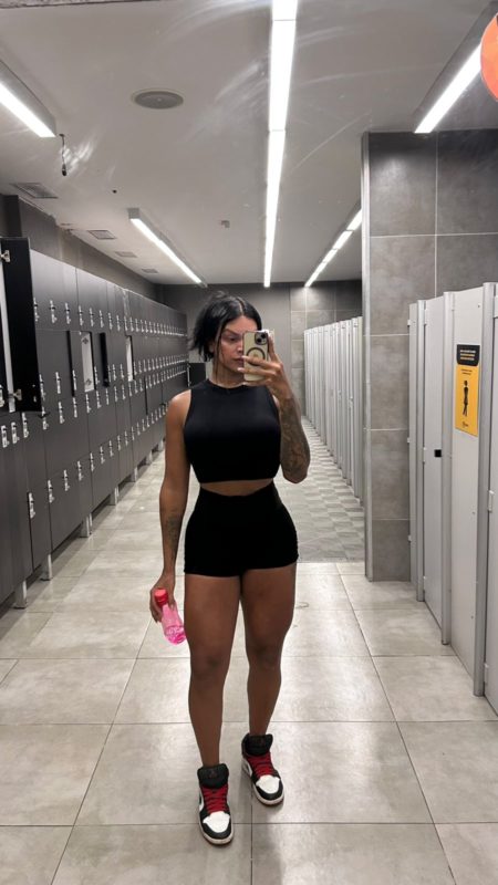 Monyque Soares 75