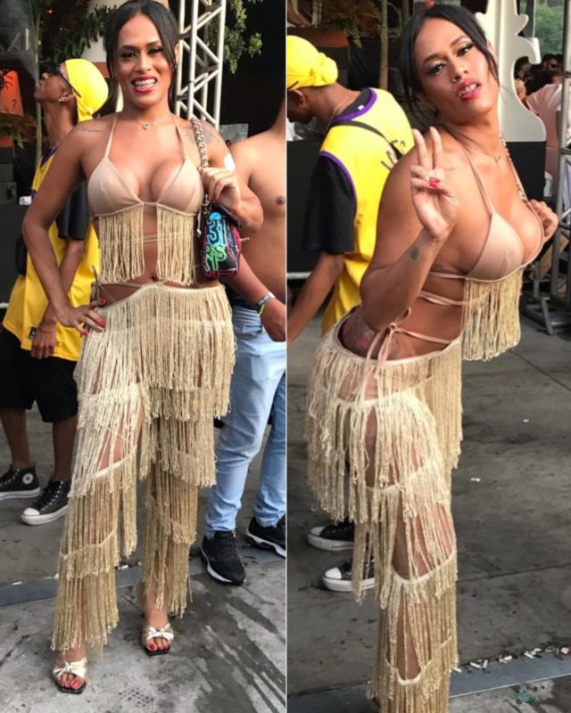 Mariana Rios 68