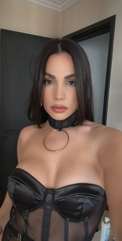 Rafaella Marques 19