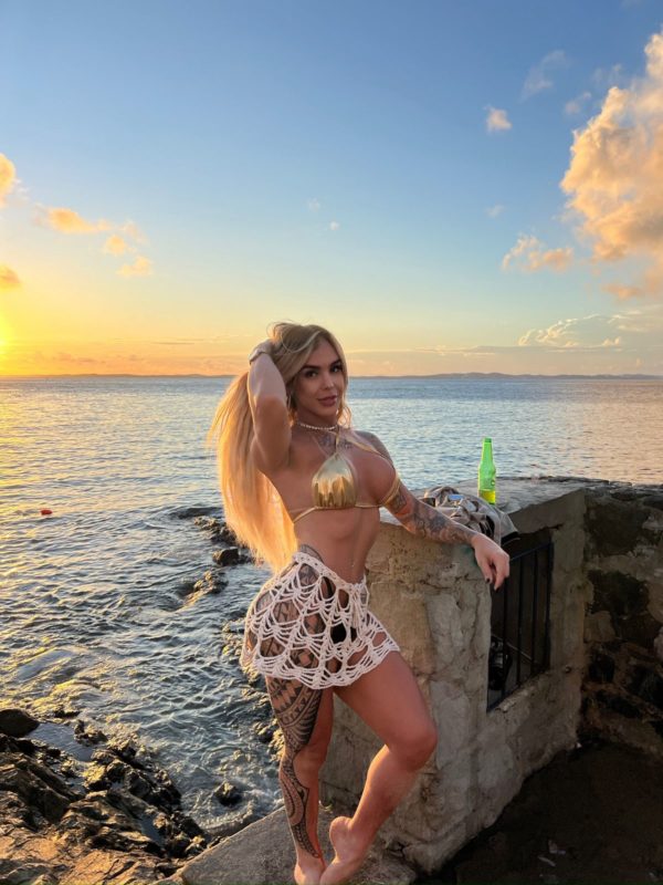 Camylla Wasconcelos 50