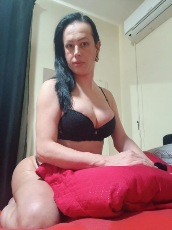 Michelly Souza 38