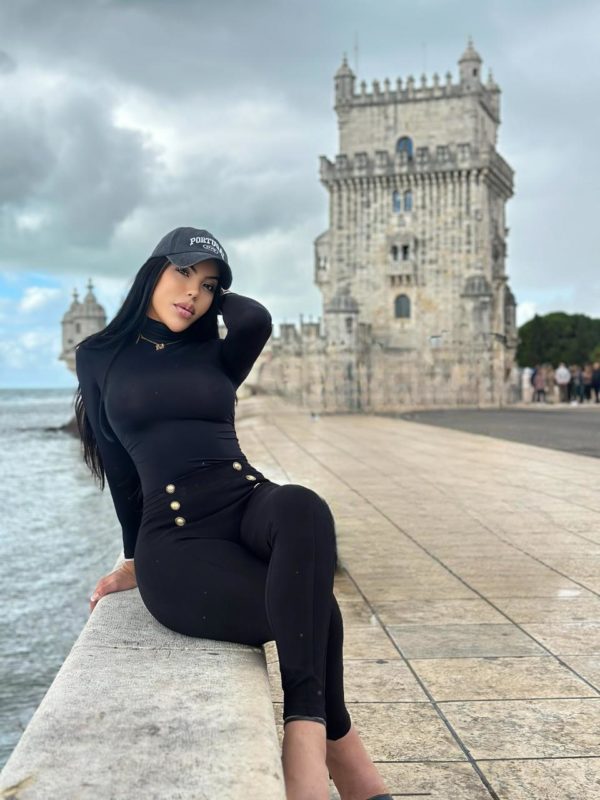 Raylla Muniz 270