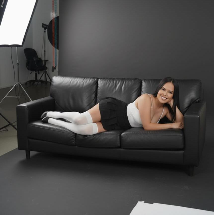 Ariadna Mel 16