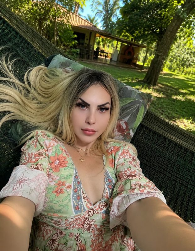 Renata Mello Rios 57