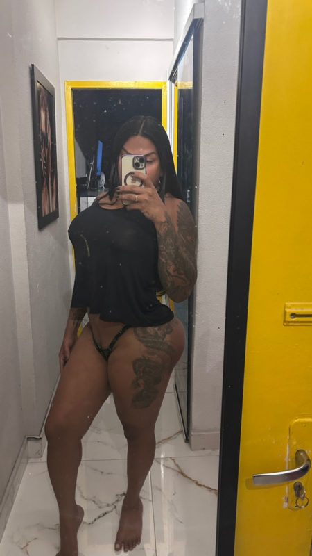 Monyque Soares 11