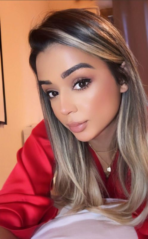Sabrina Fernande 37