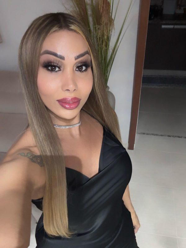 Aghata Ferraz 38