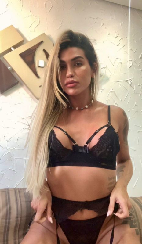 Julia Morena 60