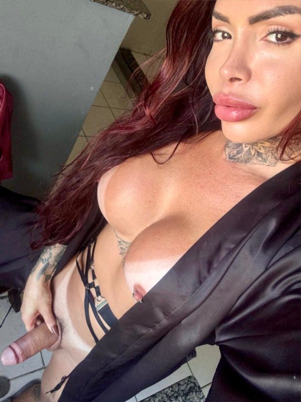 Arielle Carioca 18