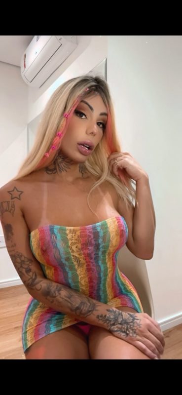 Vanessa Rafaella 33