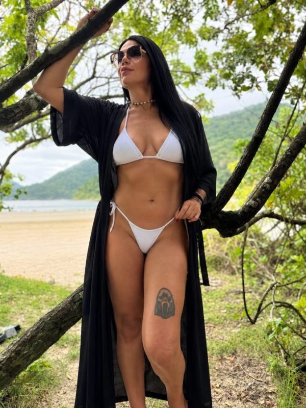 Paula Lopes 30