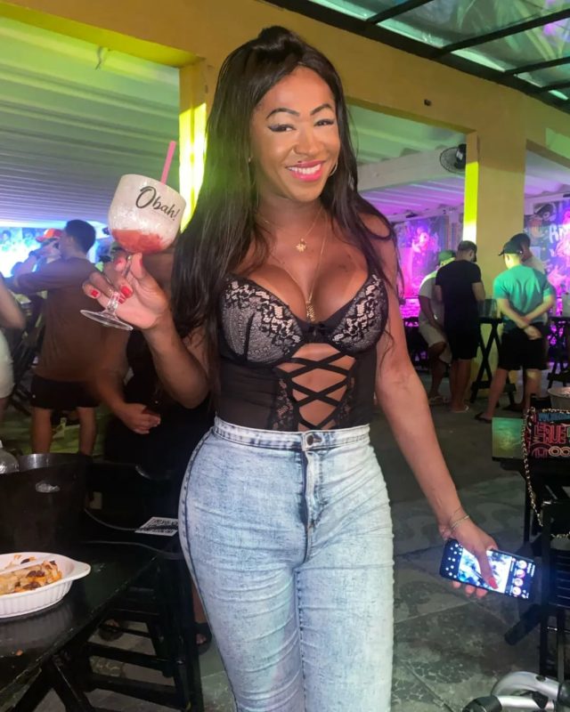 Bruna Bombom 25