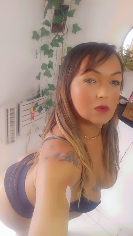 Aline Martinelly 5