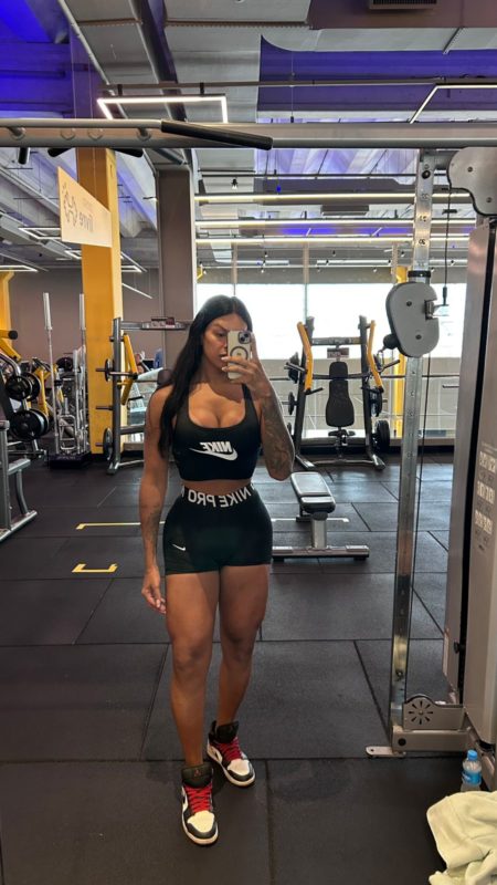 Monyque Soares 69
