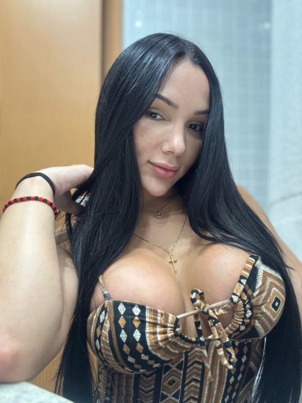 Carolina Belli 60
