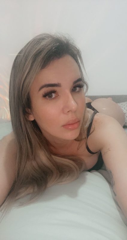 Alicia Mancini 107