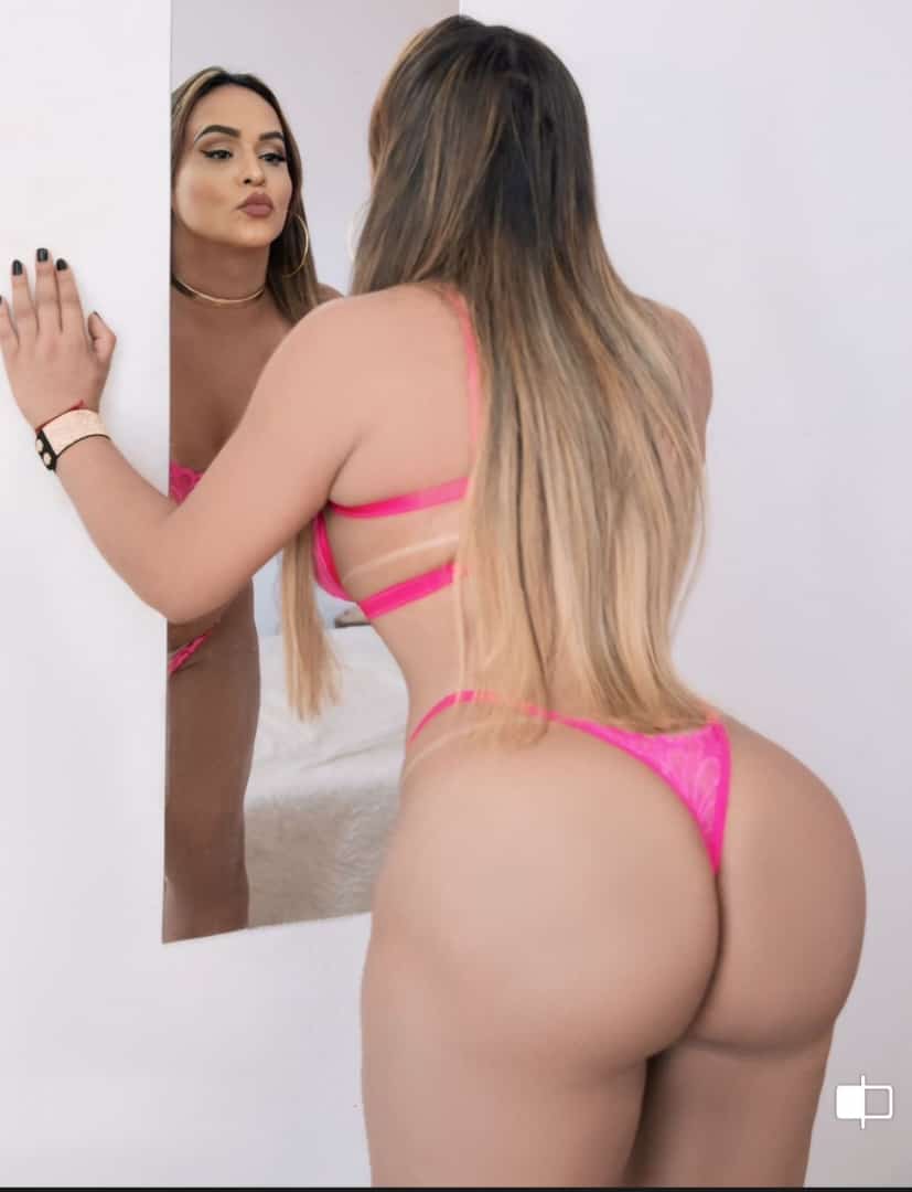 Bruna Morango 15