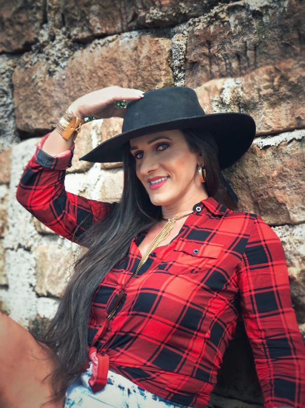 Letícia Gaúcha 77