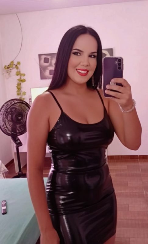 Ariadna Mel 18