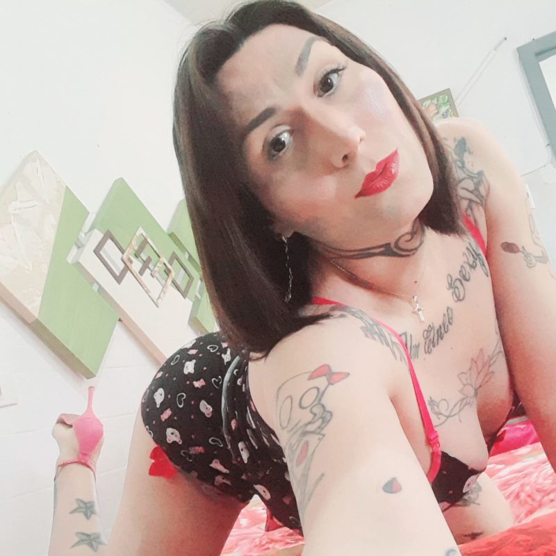 Nayane Hikita 20