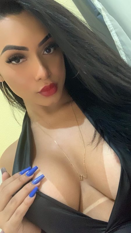 Bianca Sousa 45
