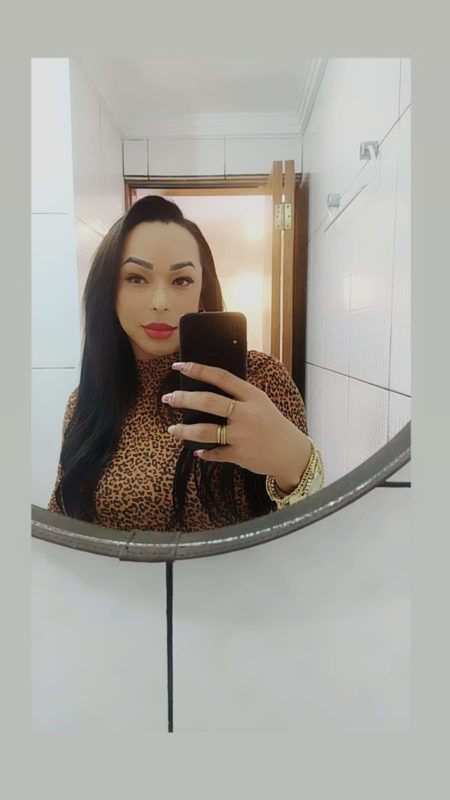 Carla Leite 48