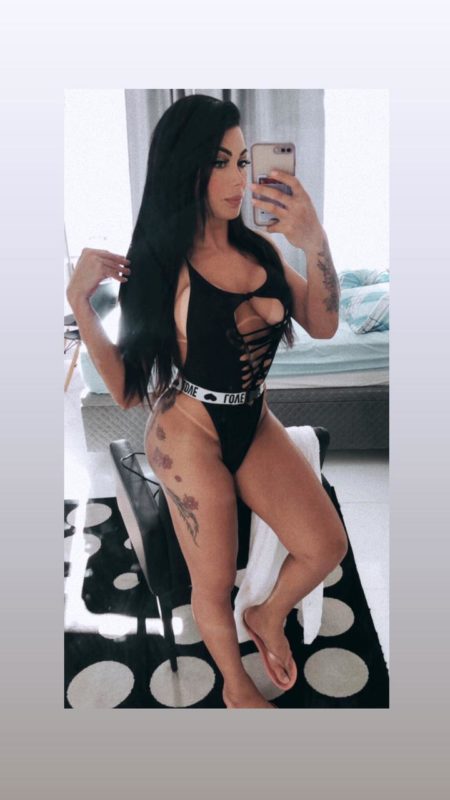 Alessandra Andrade 74
