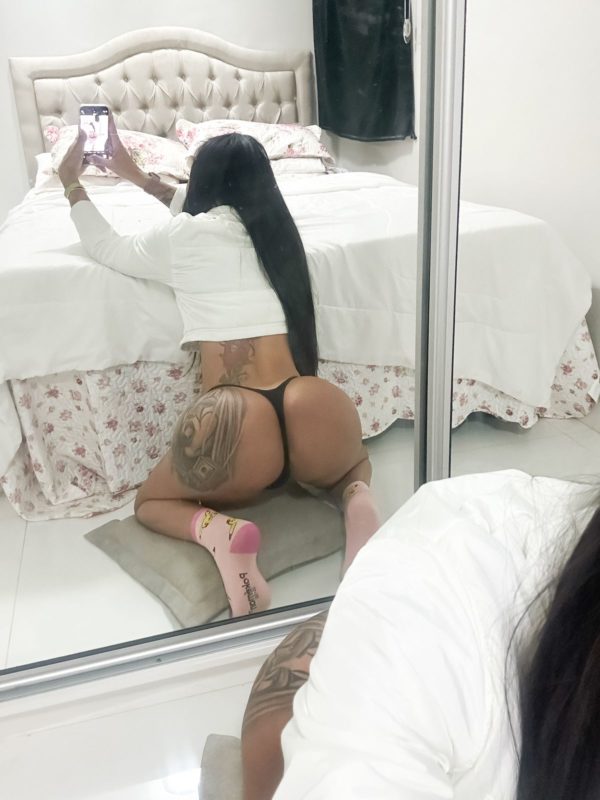 Raylla Muniz 90