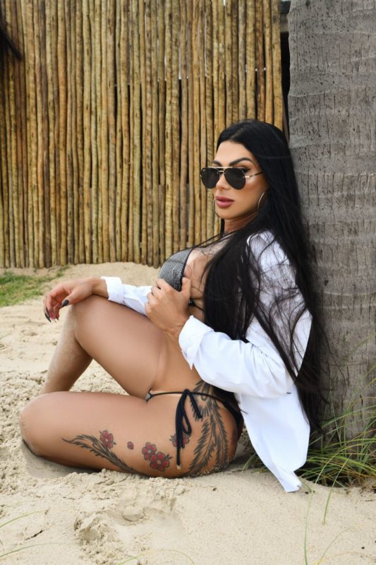 Alessandra Andrade 20