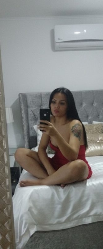 Laryssa Go 2