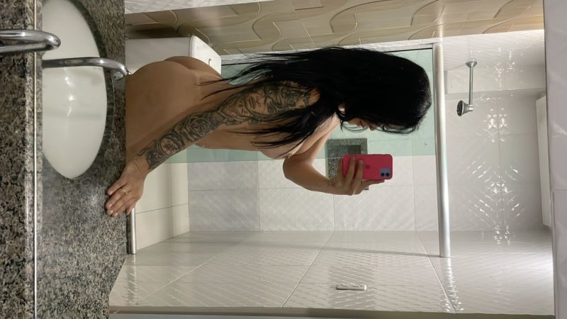 Jhennifer Mello 4