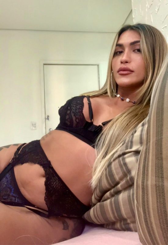 Julia Morena 55