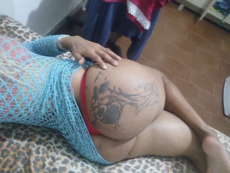 Rebeca Alves 25