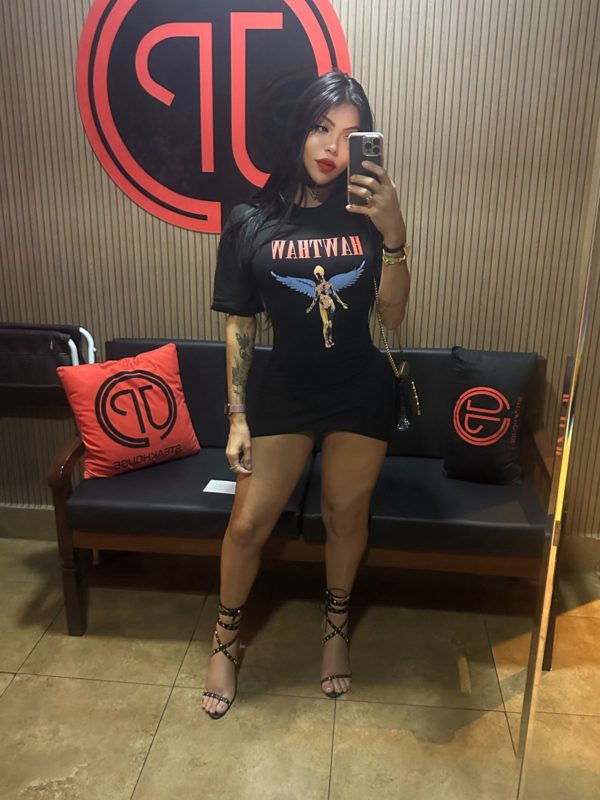 Raylla Muniz 48