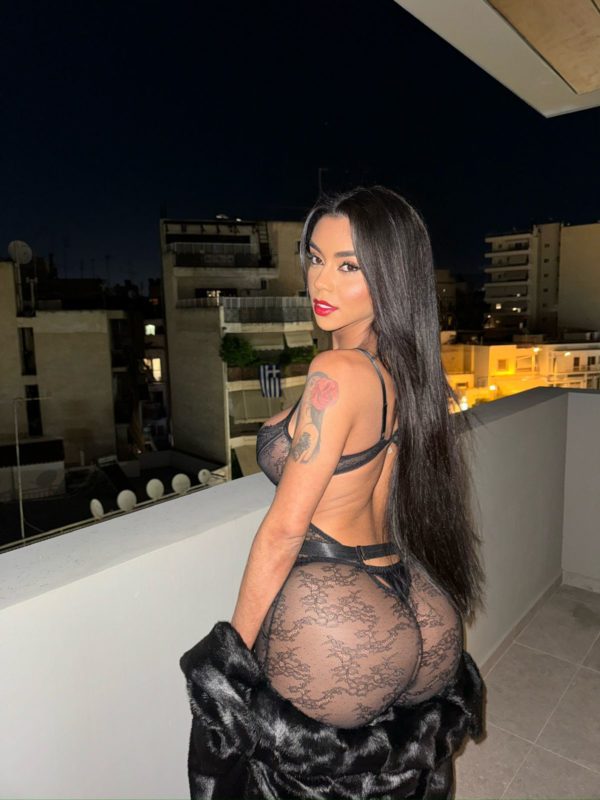 Rebecca Lopes 47