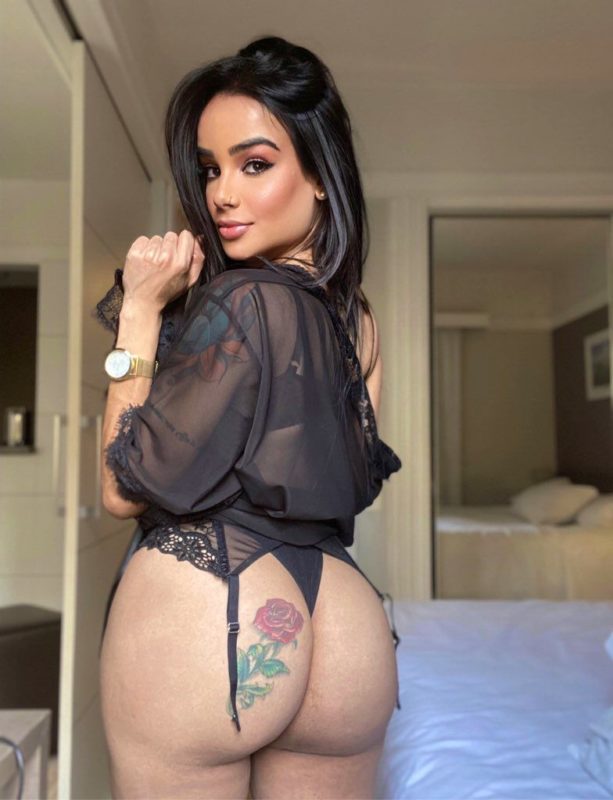 Bella Garcia 77