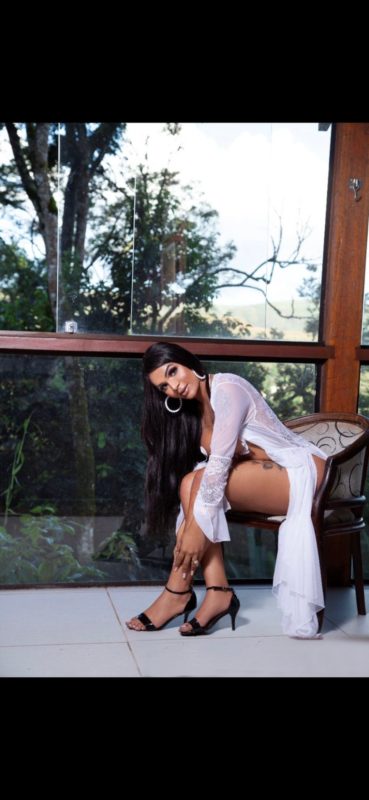 Bruna Martins 155