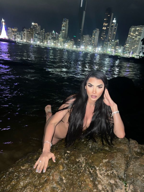 Suellen Oliveira 206