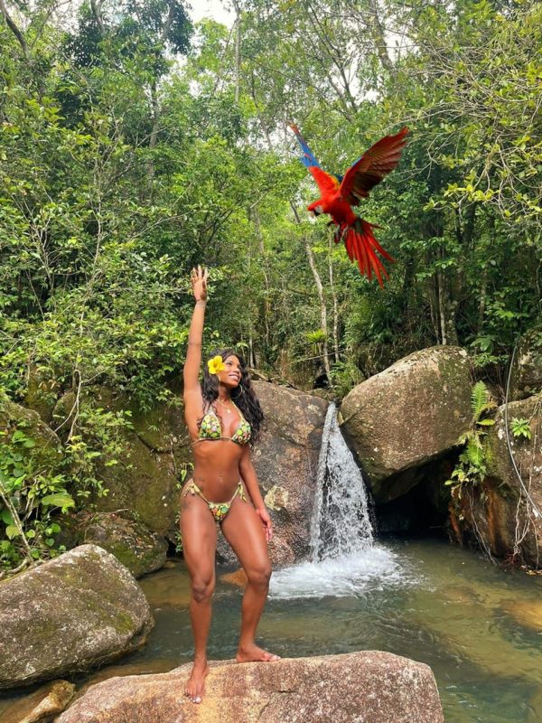 Suzy Marianna 44