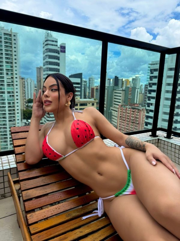 Emilly Valentina 103