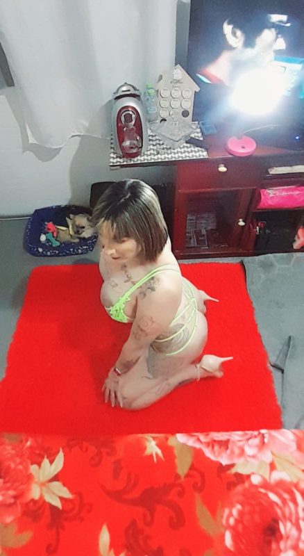 Nayane Hikita 38