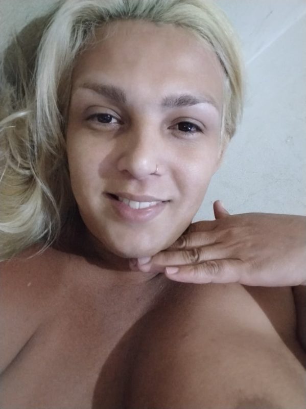 Allexya Alves 15