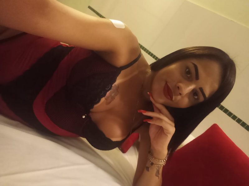 Julinha Tavares 401