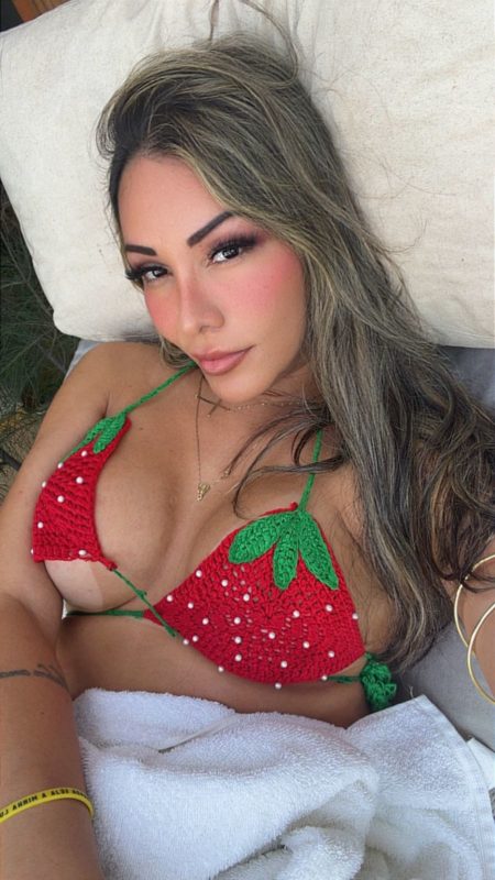 Suzy Medina 17