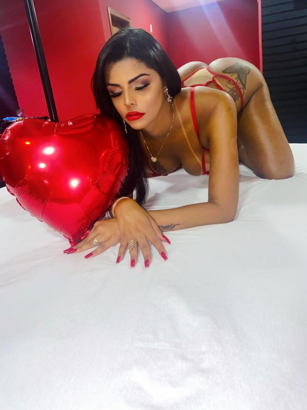 Julinha Tavares 70